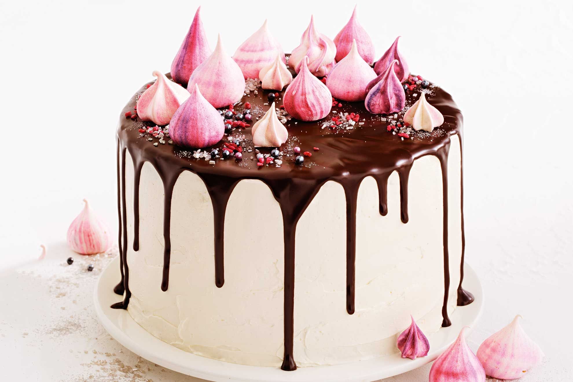 Give A Treat To Your Taste Buds With Jodhpur And Ajmer Cakes