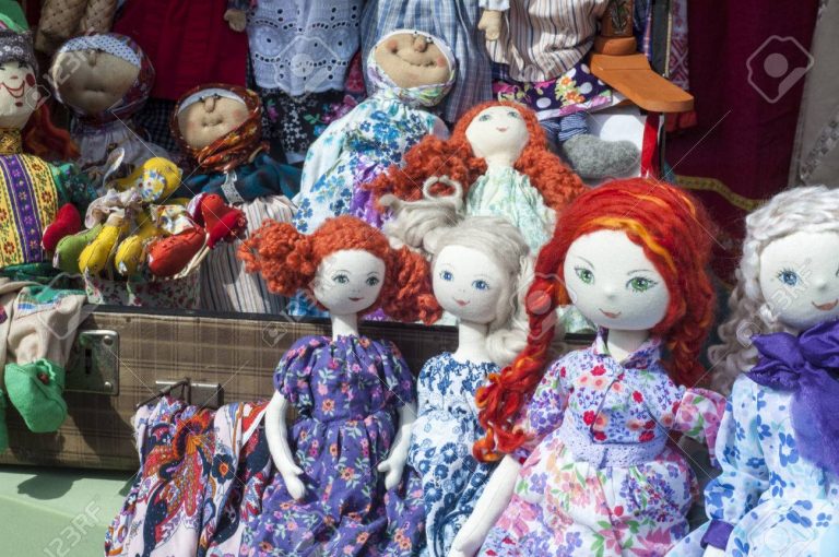 WHY SHOULD KIDS PLAY WITH DOLLS?
